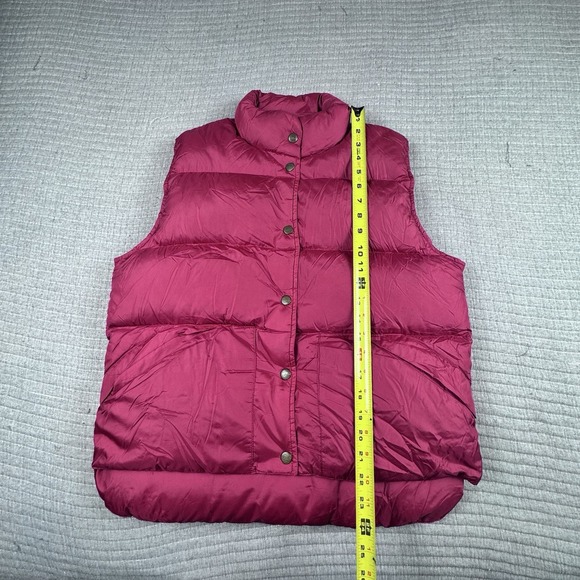 Vintage LL Bean Goose Down Puffer Vest Women M Red Button Insulated - Picture 2 of 8